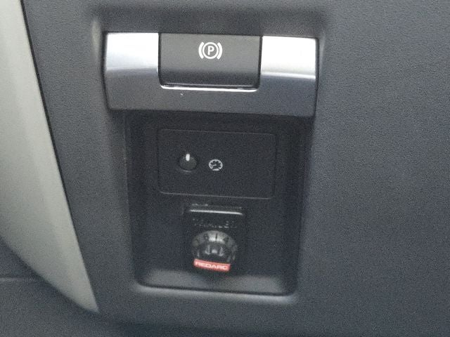 2021 Land Rover Defender SE