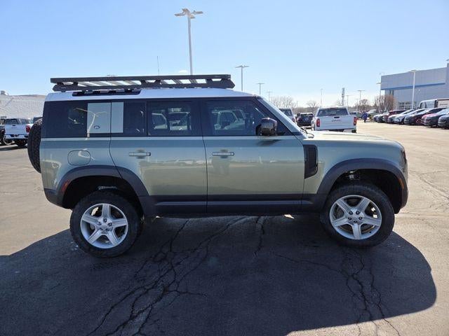 2021 Land Rover Defender SE