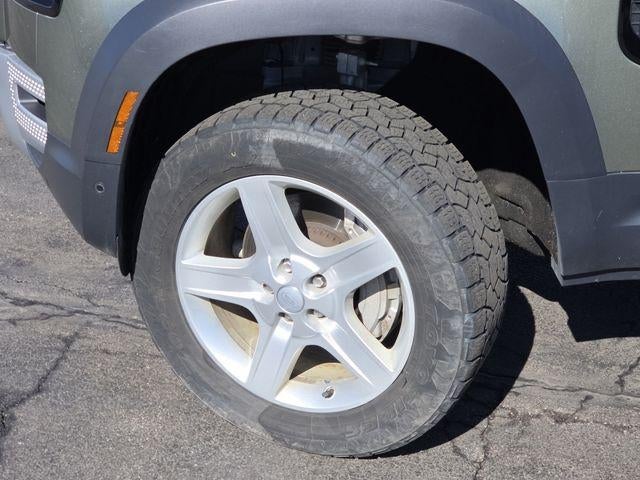 2021 Land Rover Defender SE