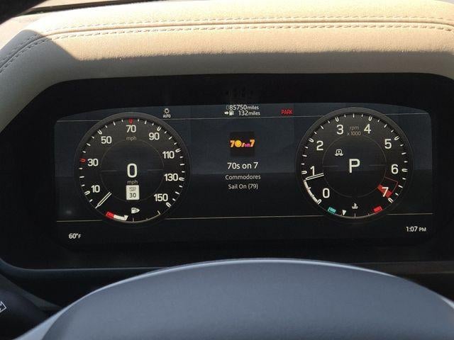 2021 Land Rover Defender SE