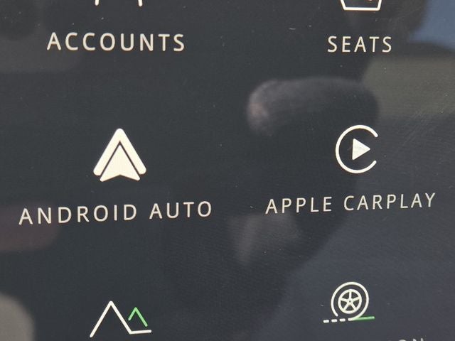 2021 Land Rover Defender SE