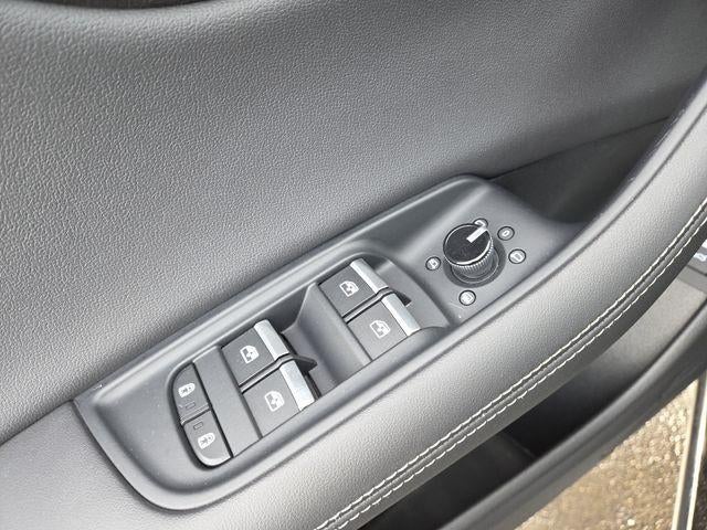 2023 Audi Q8 55 Premium Plus