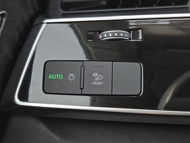 2023 Audi Q8 55 Premium Plus