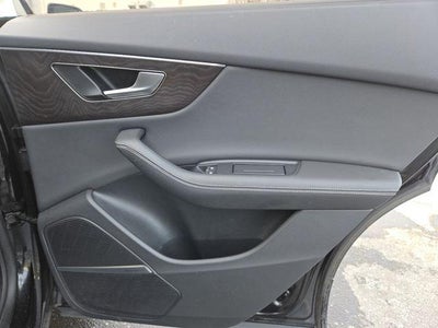 2023 Audi Q8 55 Premium Plus