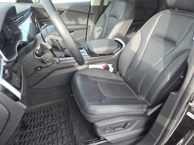 2023 Audi Q8 55 Premium Plus