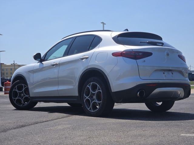 2018 Alfa Romeo Stelvio Base