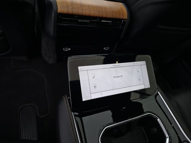 2024 Jeep Grand Wagoneer L Series III