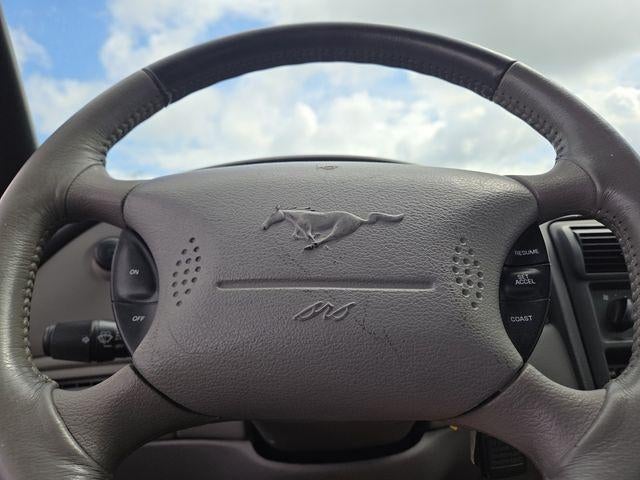 2003 Ford Mustang V6