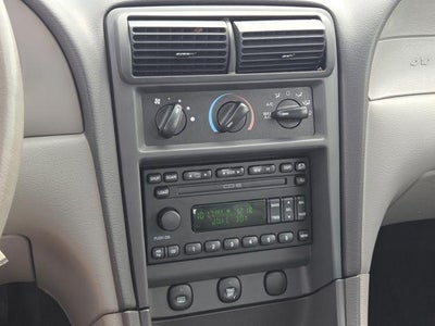 2003 Ford Mustang V6