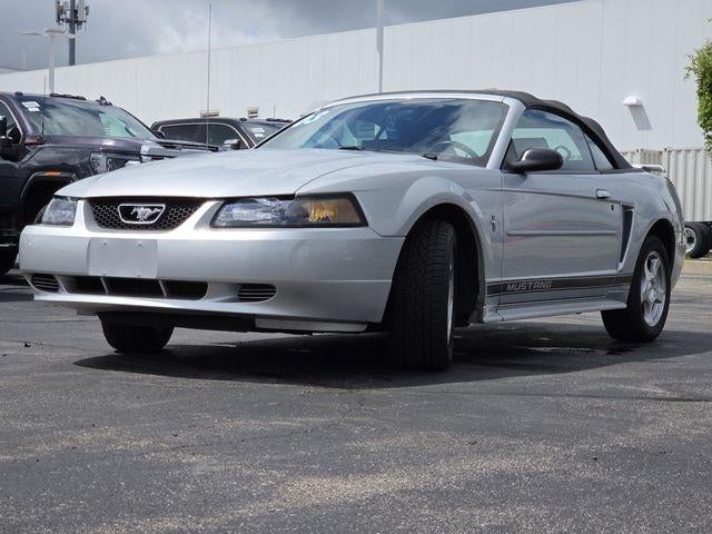 2003 Ford Mustang V6