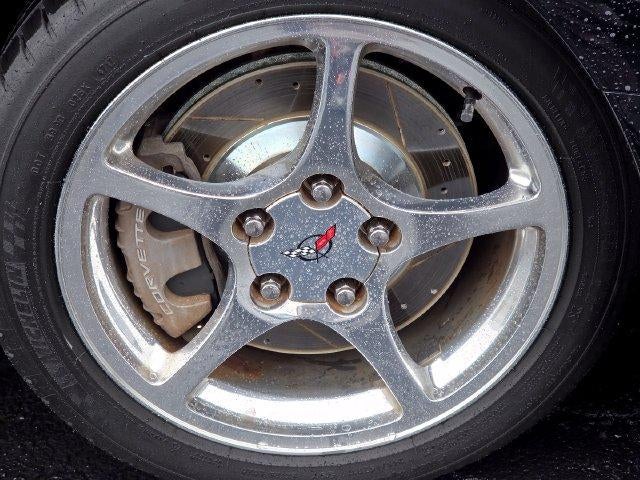 2004 Chevrolet Corvette Base