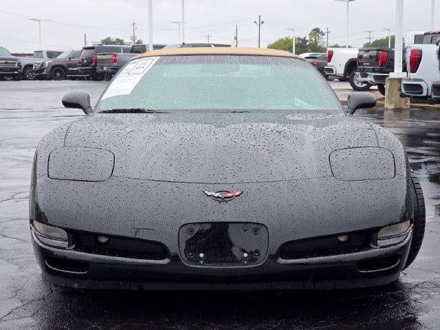 2004 Chevrolet Corvette Base