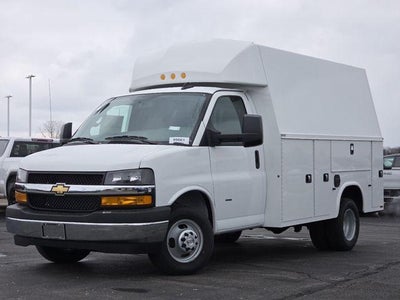 2025 Chevrolet Express Cutaway 3500 Work Van