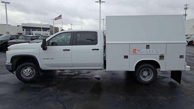 2025 Chevrolet Silverado 3500 HD Chassis Cab Work Truck