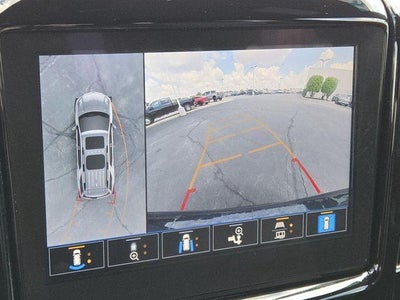 2023 Chevrolet Traverse LT