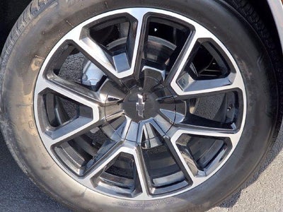 2025 Chevrolet Tahoe RST