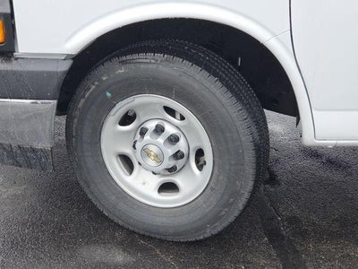 2026 Chevrolet Express Cutaway 3500 Work Van