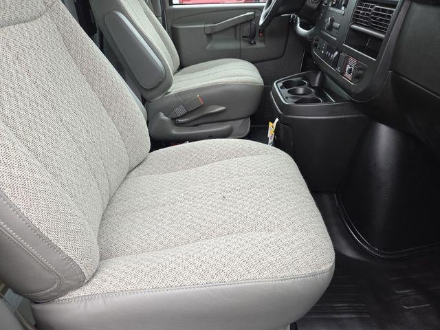 2026 Chevrolet Express Cutaway 3500 Work Van