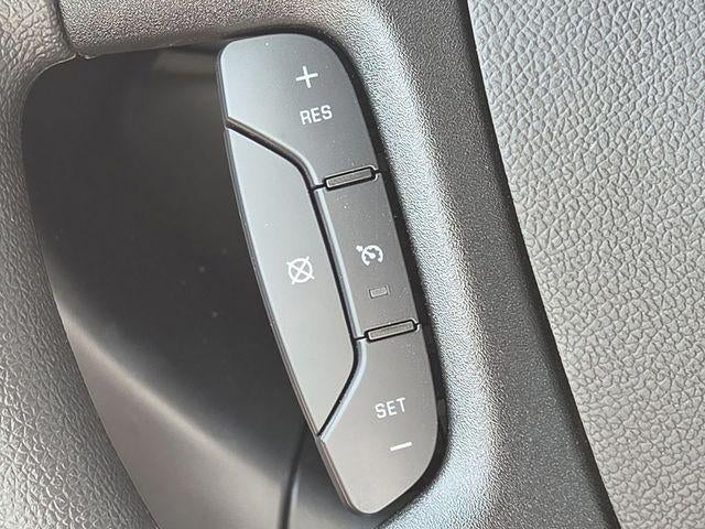 2025 Chevrolet Express Cutaway 3500 Work Van