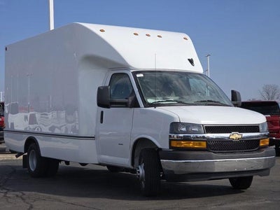 2025 Chevrolet Express Cutaway 3500 Work Van