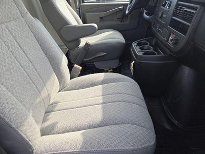2025 Chevrolet Express Cutaway 3500 Work Van