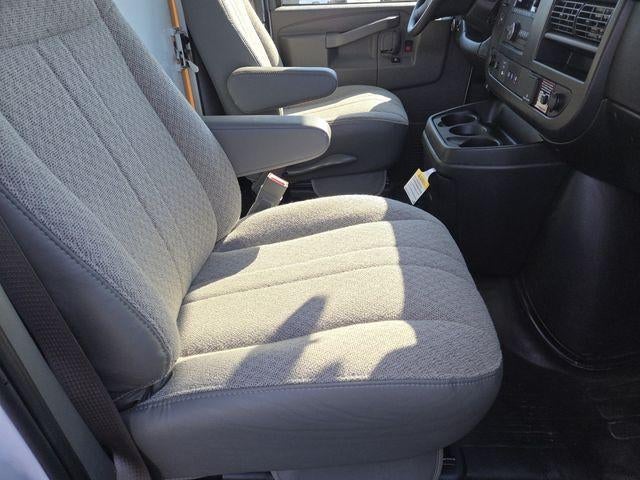 2026 Chevrolet Express Cutaway 3500 Work Van