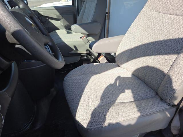 2026 Chevrolet Express Cutaway 3500 Work Van