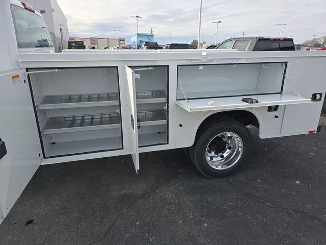 2024 Chevrolet Silverado 5500 HD Work Truck