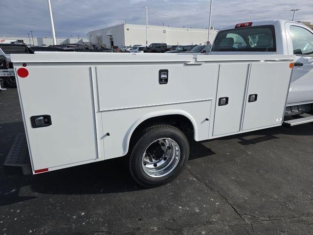 2024 Chevrolet Silverado 5500 HD Work Truck