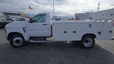 2024 Chevrolet Silverado 5500 HD Work Truck