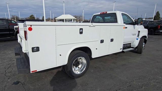 2024 Chevrolet Silverado 5500 HD Work Truck