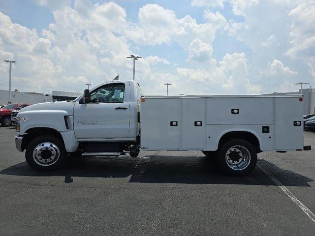 2024 Chevrolet Silverado 5500 HD Work Truck