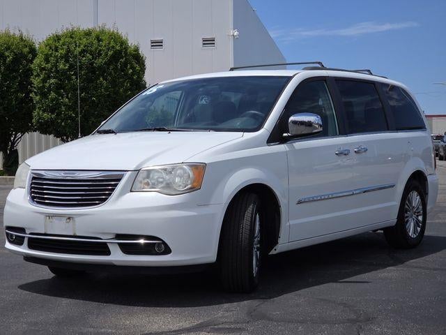 2015 Chrysler Town & Country Touring-L