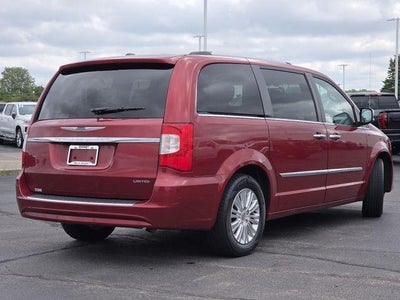 2014 Chrysler Town & Country Limited