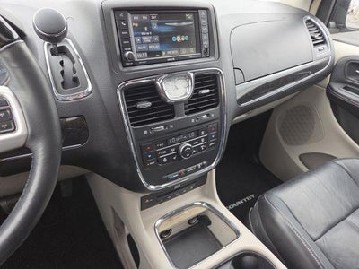 2014 Chrysler Town & Country Limited