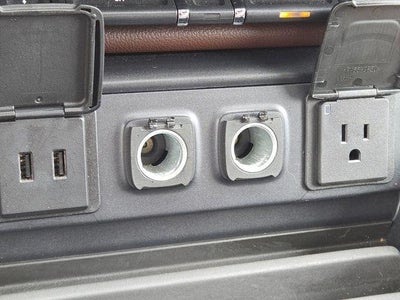 2017 Chevrolet Silverado 1500 High Country