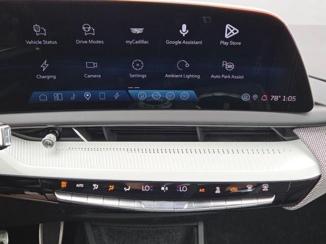 2025 Cadillac OPTIQ Luxury