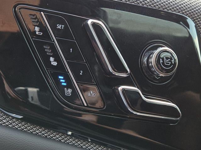 2025 Cadillac OPTIQ Sport 2