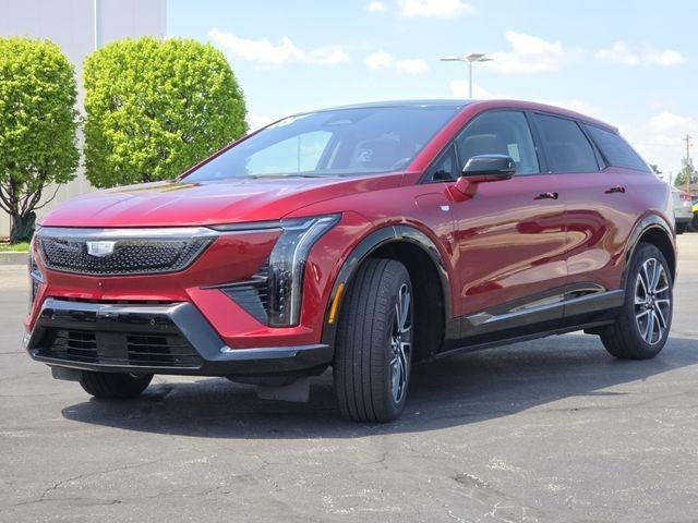 2025 Cadillac OPTIQ Sport 2