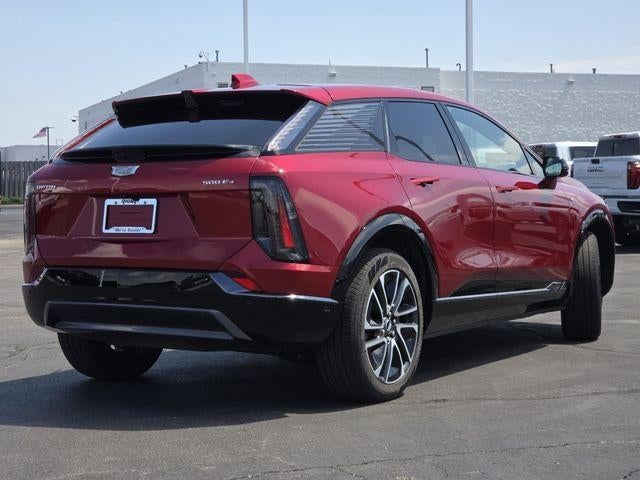 2025 Cadillac OPTIQ Sport 2