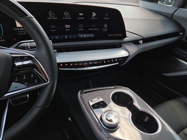 2025 Cadillac OPTIQ Sport 2