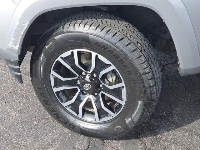 2022 Toyota Tacoma TRD Sport