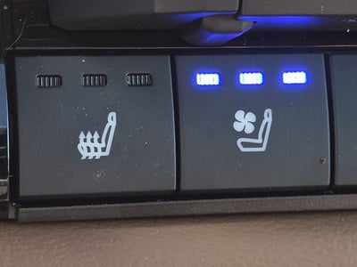2025 Toyota Tundra Hybrid 1794 Edition