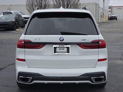 2022 BMW X7 xDrive40i