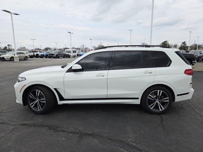 2022 BMW X7 xDrive40i