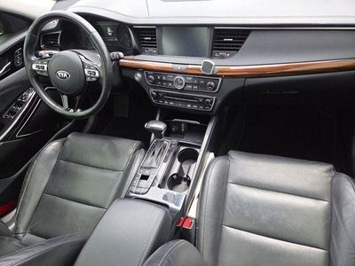 2018 Kia Cadenza Technology