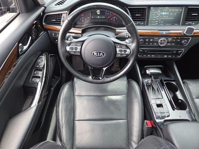 2018 Kia Cadenza Technology