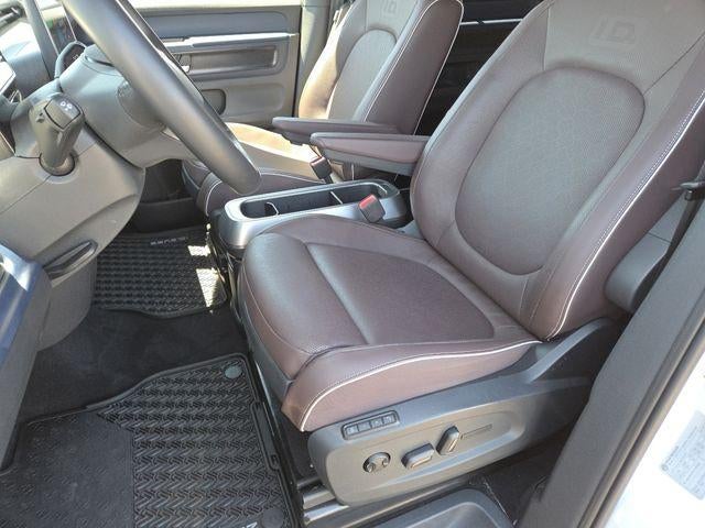 2025 Volkswagen ID. Buzz Pro S