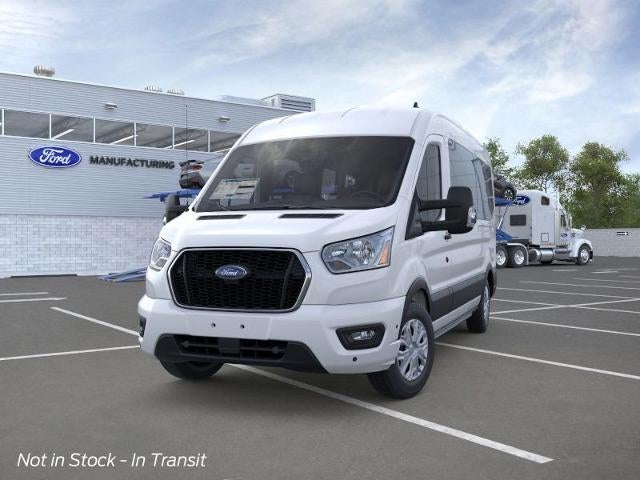 2025 Ford Transit Passenger Wagon XLT