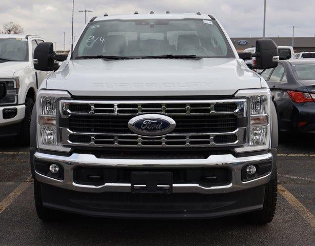 2025 Ford Super Duty F-550 DRW XL